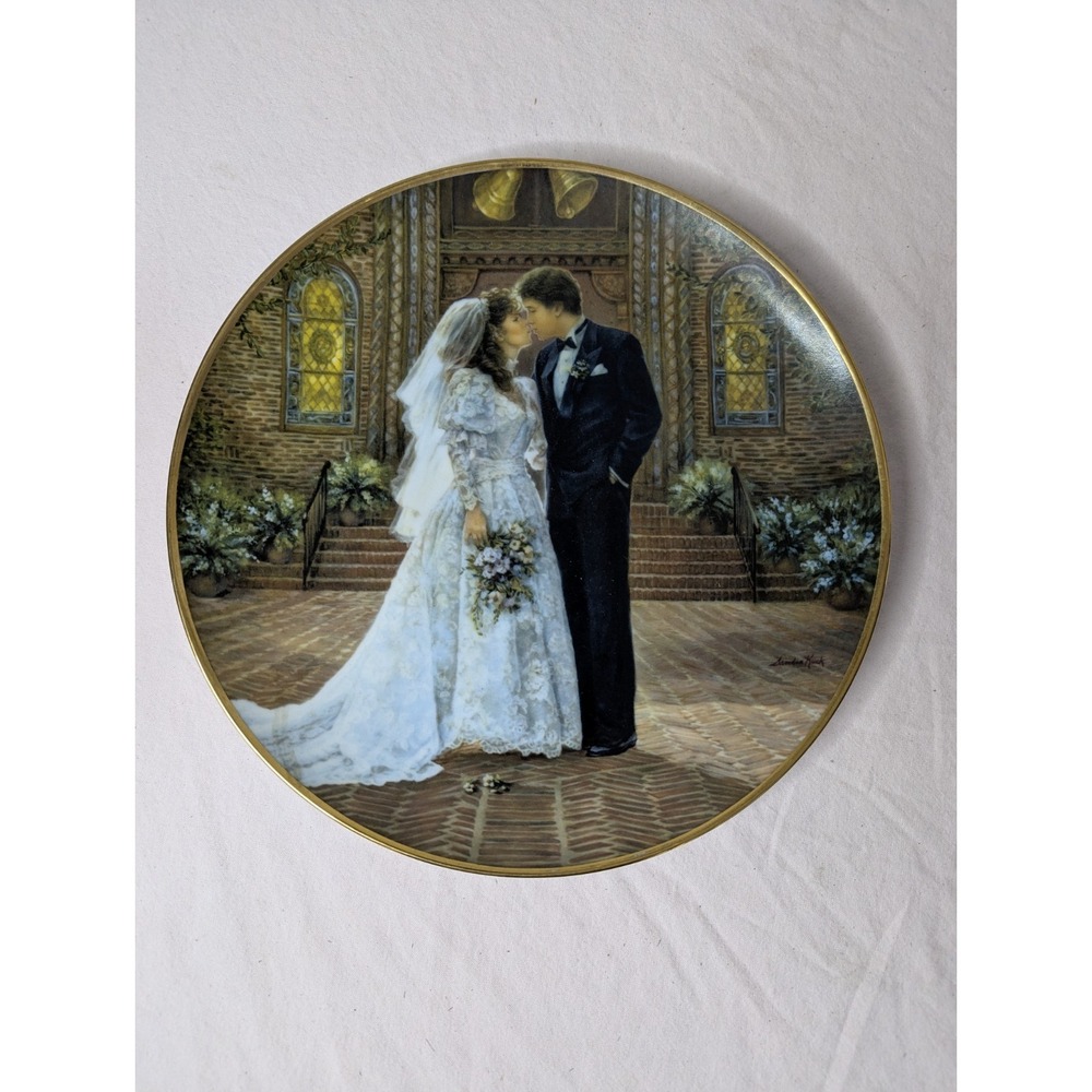 Bride groom Reco The Wedding 3054 plate vintage estate USA 1988 Sandra Kuck 9.25